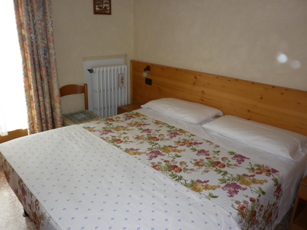 Hotel Zebrù Valfurva Chambre photo